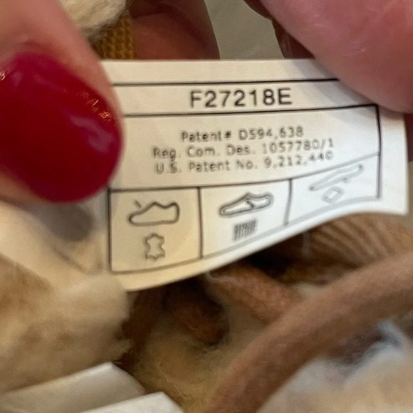 Ugg Neumel Boot, Heritage Chukka, Chestnut Suede, Lace Up, Size 7 - Picture 10 of 13